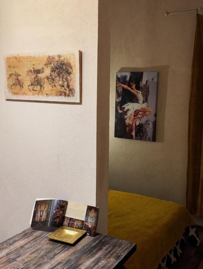 Old City Romantic Studio Braşov Buitenkant foto